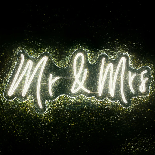 Mr-Mrs-Neon-Wedding-Sign-90cm-Set-Up